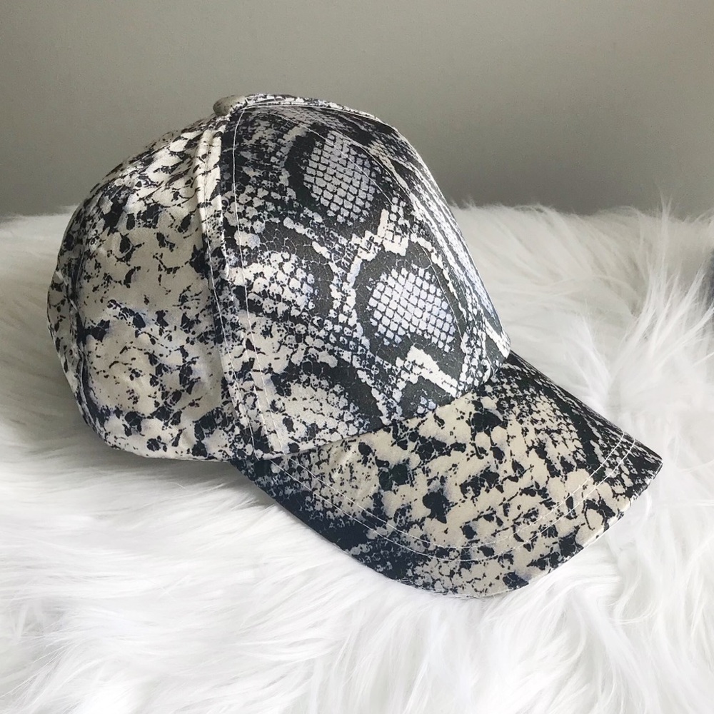 Baseball cap